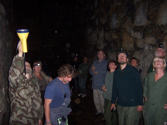 img00030.jpg