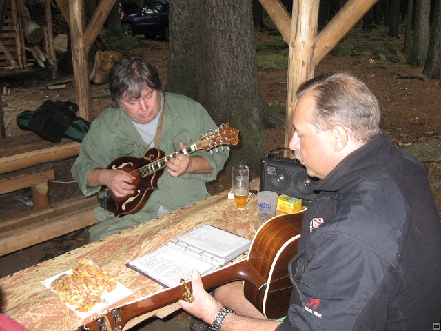 img00025.jpg