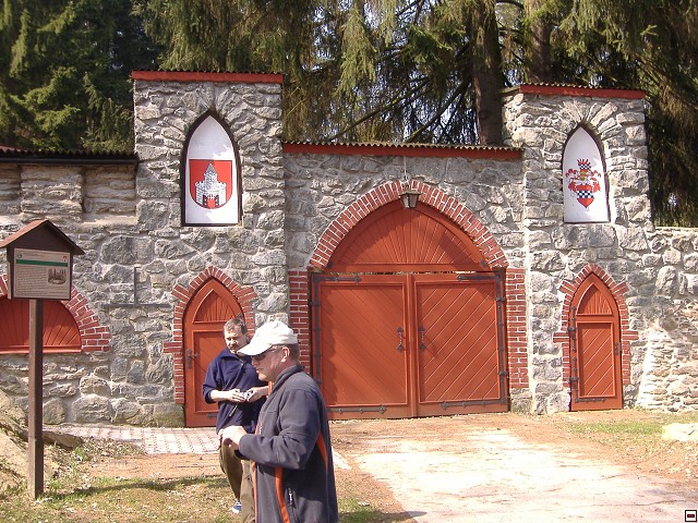 img00020.jpg