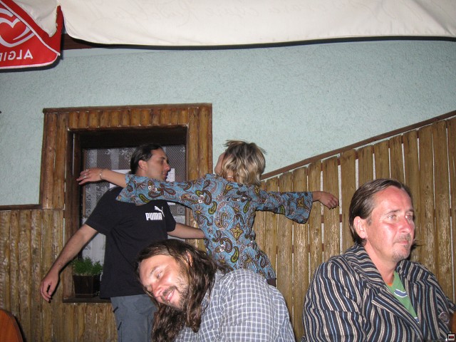img00019.jpg
