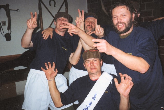 img00002.jpg