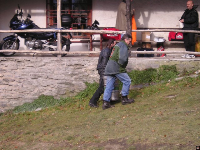 img00003.jpg