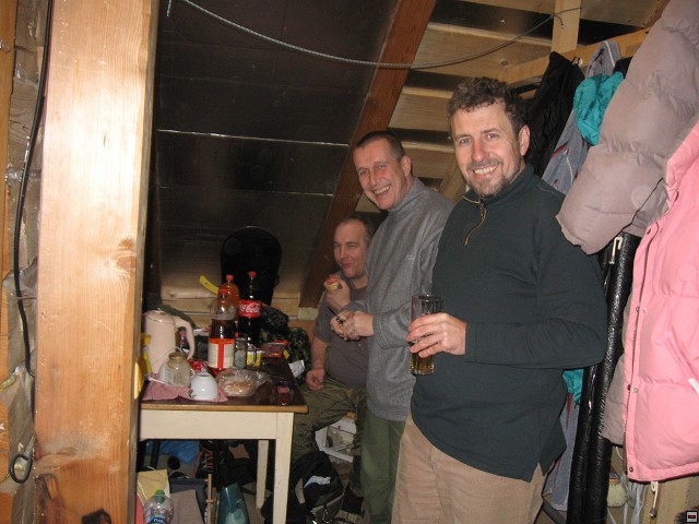 img00002.jpg