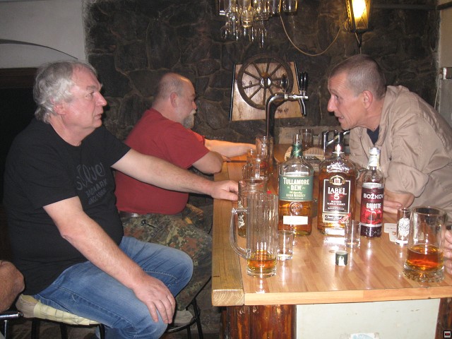 img00003.jpg