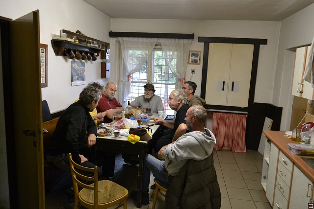 img00015.jpg