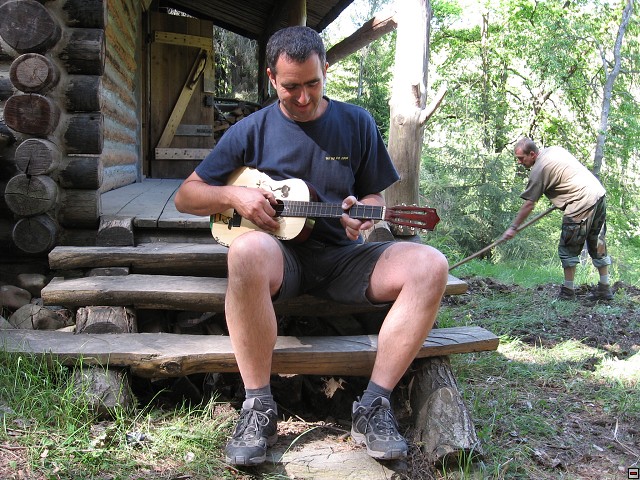 img00030.jpg