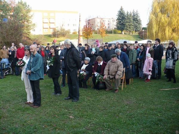 img00019.jpg