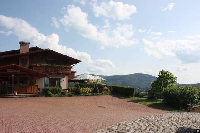 img00061.jpg