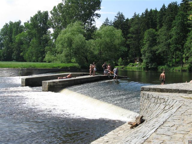 img00105.jpg
