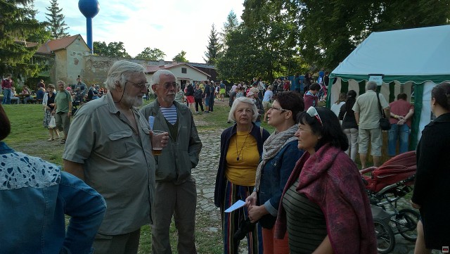 img00008.jpg