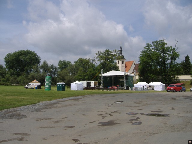 img00004.jpg