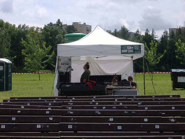 img00009.jpg