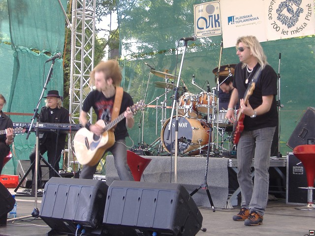 img00022.jpg