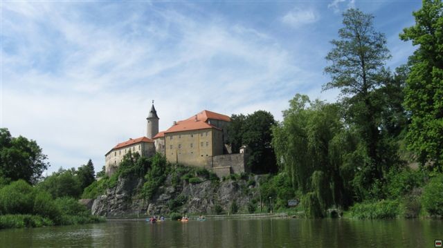 img00003.jpg
