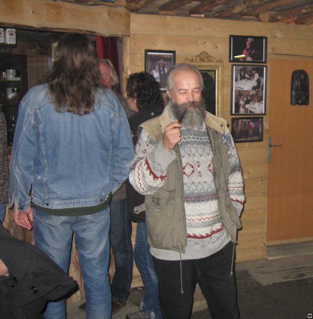img00009.jpg