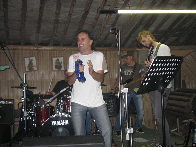 img00018.jpg